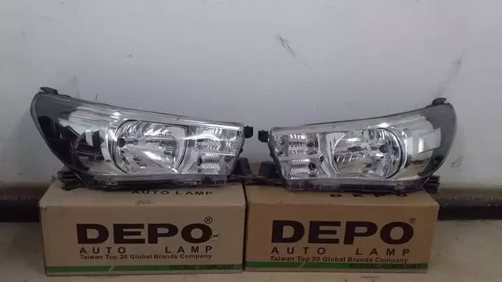 Toyota Hilux Revo Headlamp