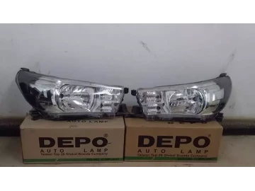 Toyota Hilux Revo Headlamp