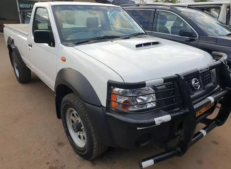 Nissan NP300 2018