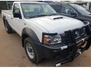 Nissan NP300 2018