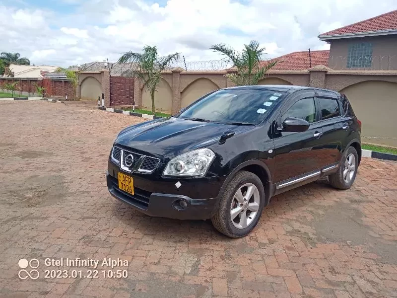 NISSAN DUALIS 5 SEATER $70