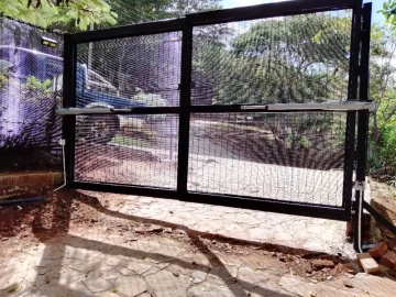 automatic swing gate