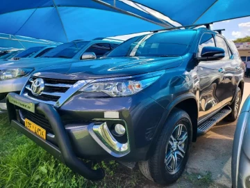 Toyota Fortuner 2017