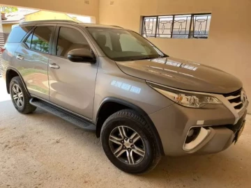 Toyota Fortuner GD6