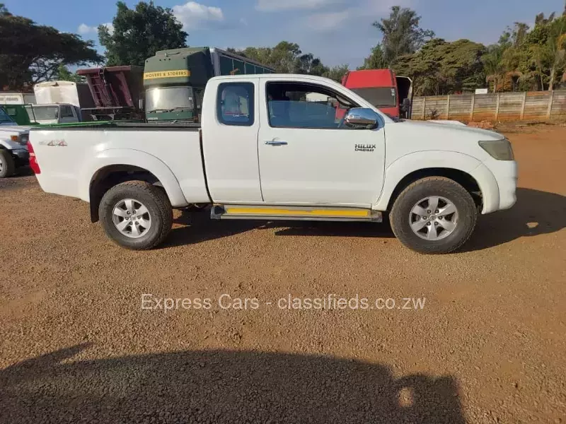 Toyota Hilux 2011