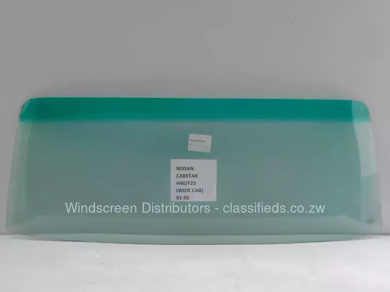 Windscreen Nissan Cabstar