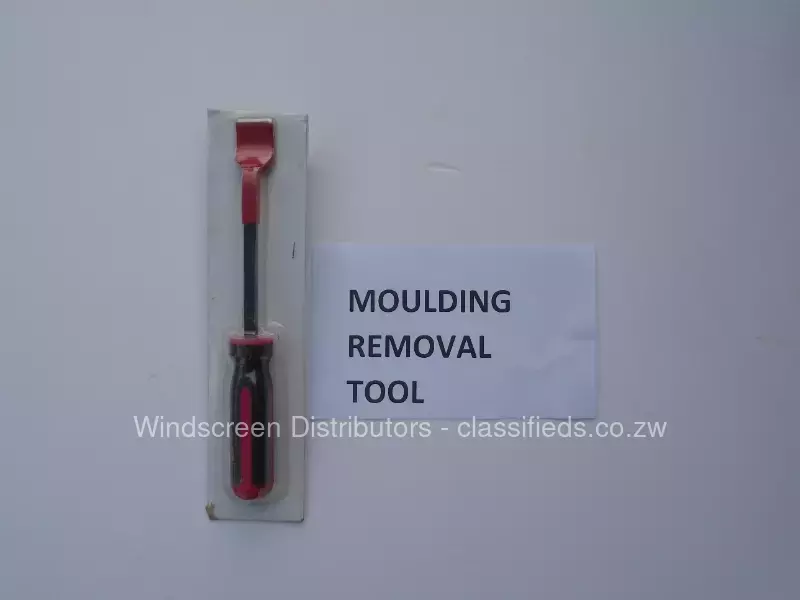 Tool Moulding Removal