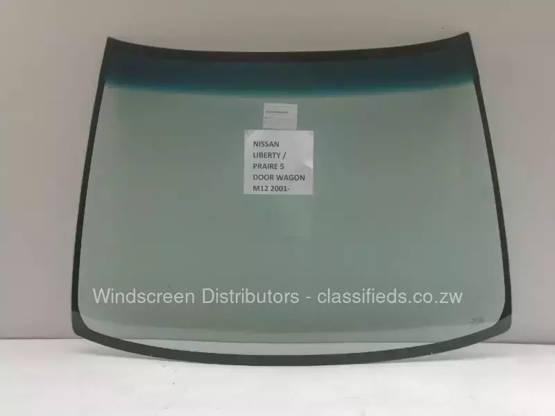 Windscreen Nissan Liberty / Prairie