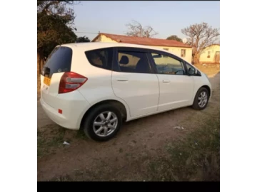 Honda fit hybrid For Hire