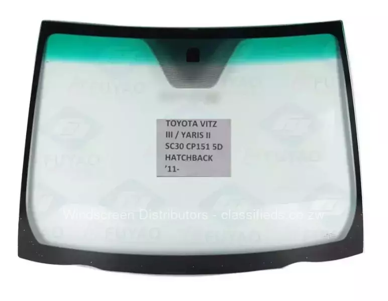 Windscreen Toyota Vitz III / YARIS II