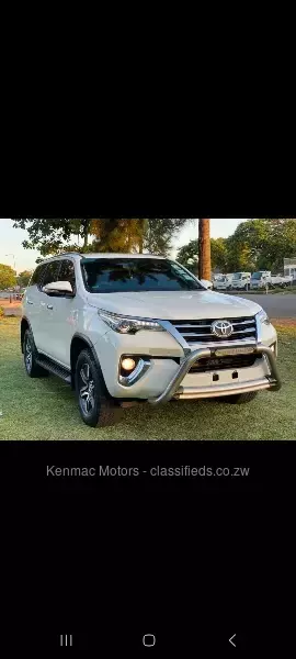 Toyota Fortuner 2016