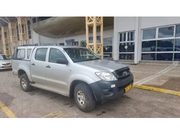 Toyota Hilux D4D 4x4 Double Cab for Rental