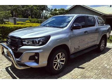 Car Rental/ Car Hire: Toyota Hilux GD6 2020