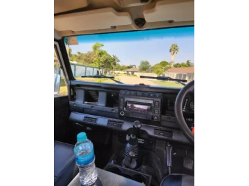 Land Rover Defender 130 Crew Cab, Year 2000