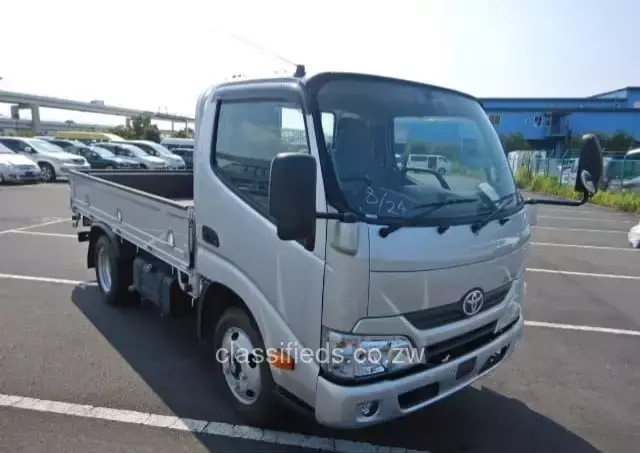 Toyota Dyna 2019