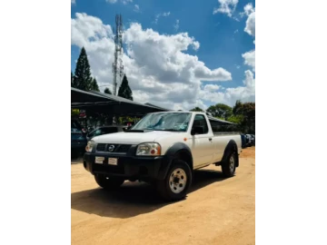 Nissan NP300 2018