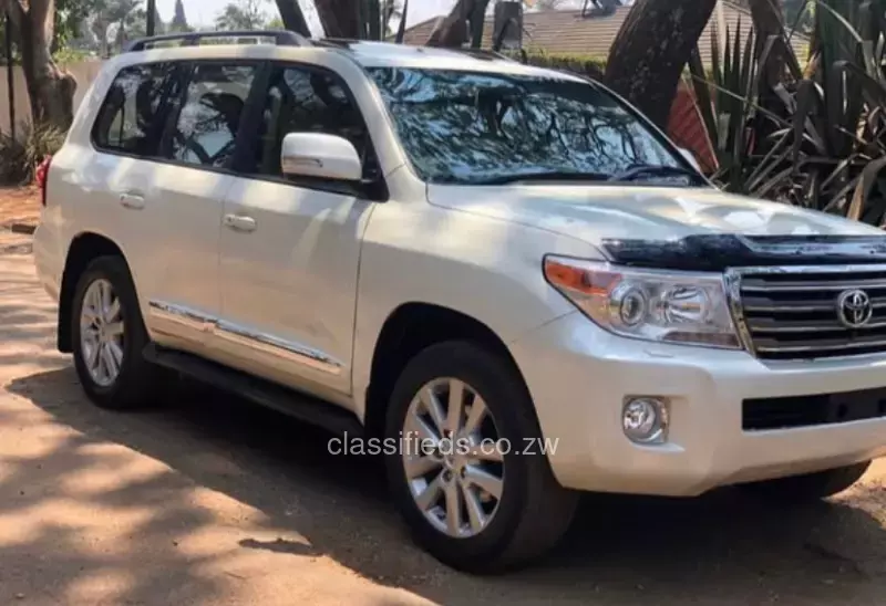 Toyota Land Cruiser 2015