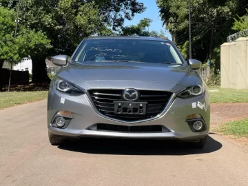 Mazda Axela 2015