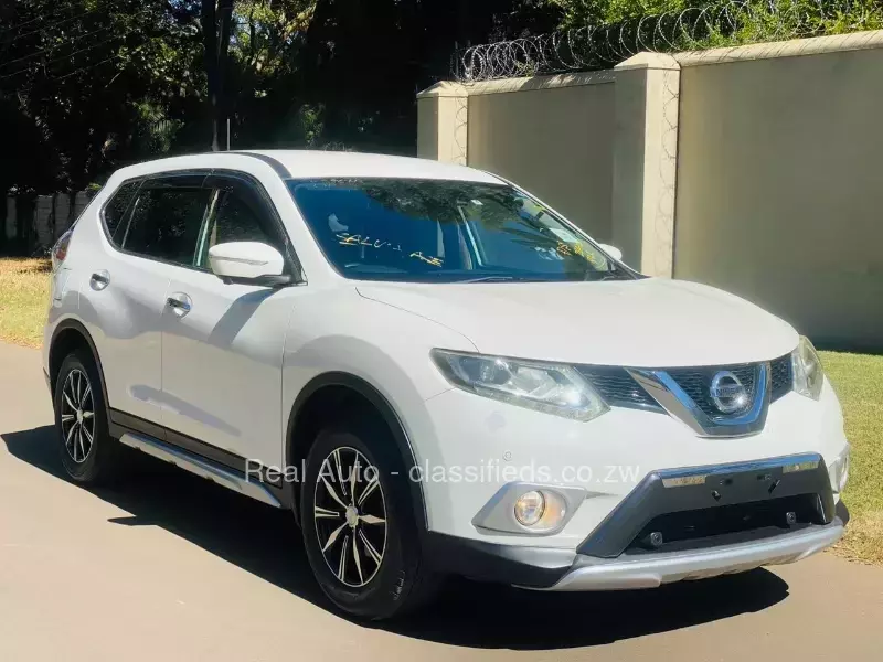 Nissan X-Trail 2015