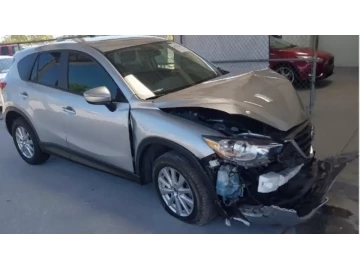Breaking Mazda CX5