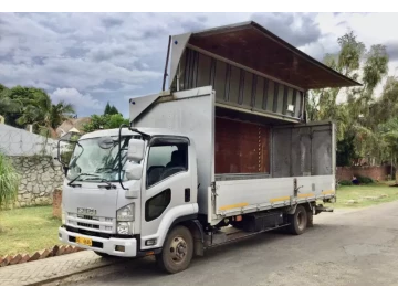 5 TONNE TRUCK FOR HIRE