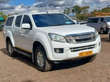 Isuzu KB300 2017