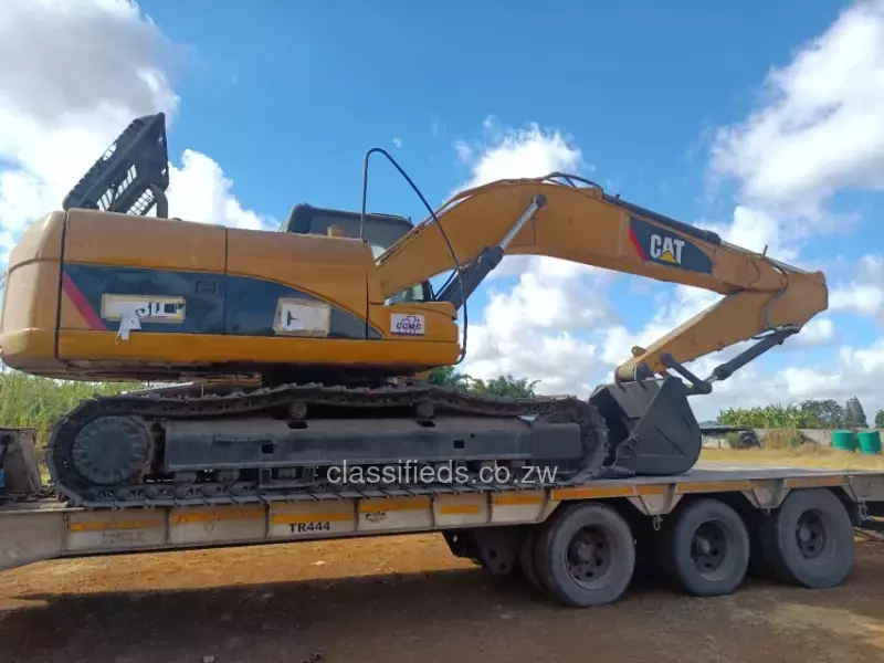 Earthmoving Equipment for Hire Excavator Rental