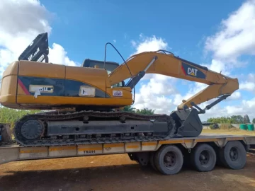 Earthmoving Equipment for Hire Excavator Rental