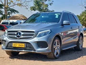 Mercedes Benz GLE 2016