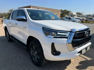 Toyota Hilux Double cab 2022