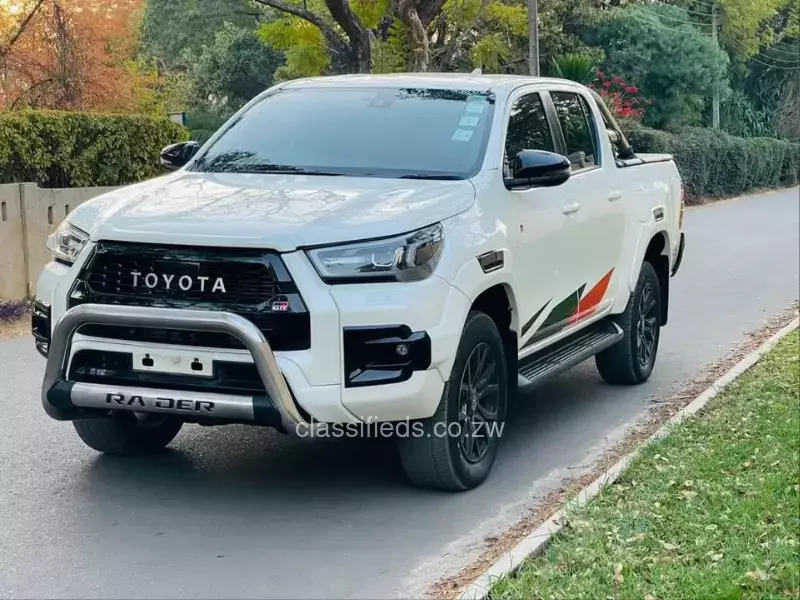 Toyota Hilux 2024