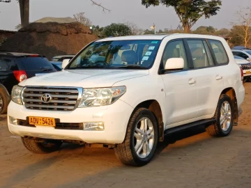 Toyota Land Cruiser 2011