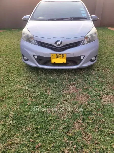 Toyota Vitz 2012