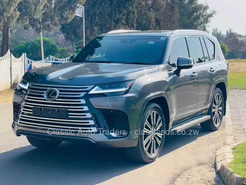 Lexus LX 2024