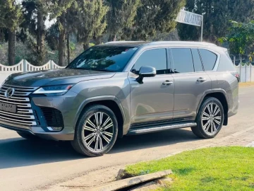 Lexus LX 2024