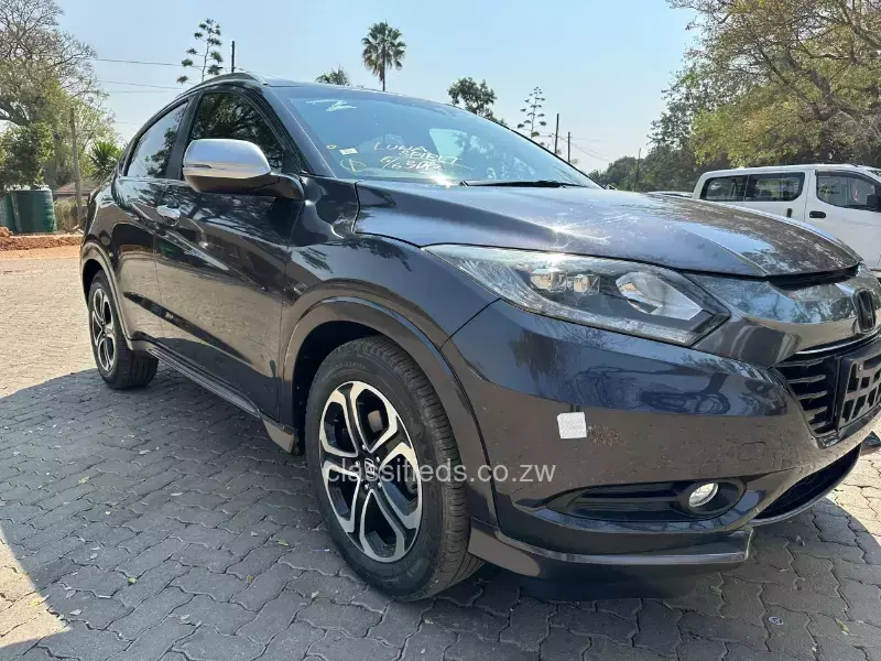 Honda Vezel 2015