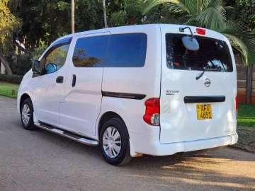 Nissan NV200 2013