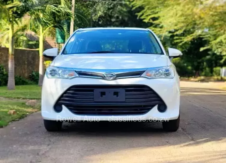 Toyota Axio 2016