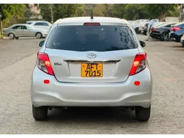 Toyota Vitz 2014