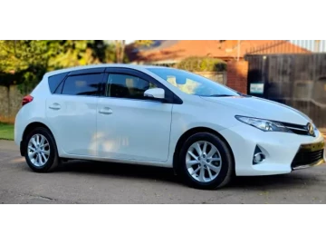 Toyota Auris 2014