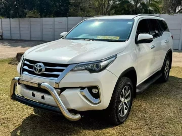 Toyota Fortuner 2020