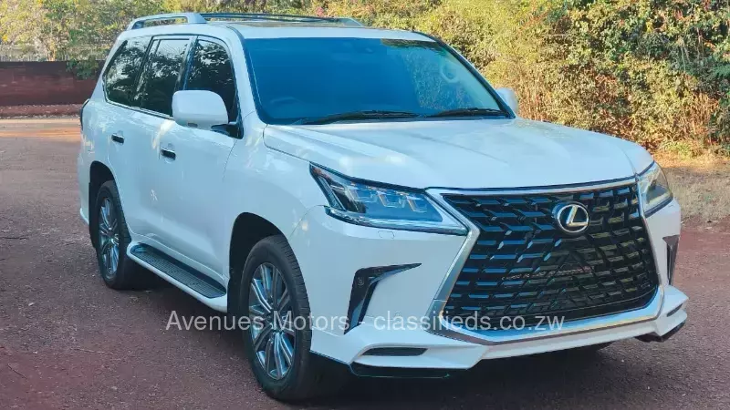 Lexus LX 2016