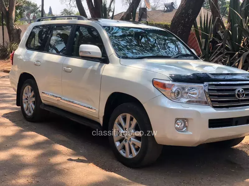 Toyota Land Cruiser 2015