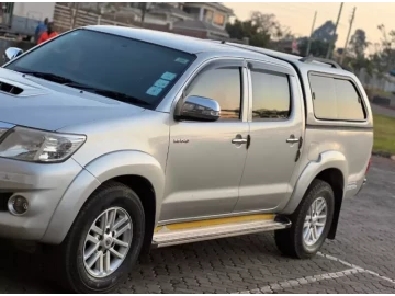 Toyota hilux 2013