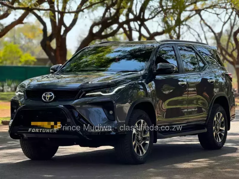 Toyota Fortuner 2023