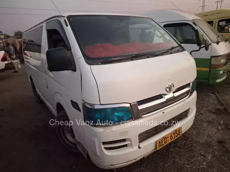 Toyota Quantum Minibus 4800