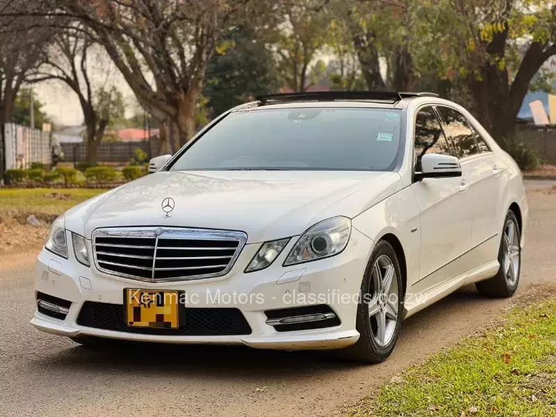 Mercedes Benz E-Class 2015