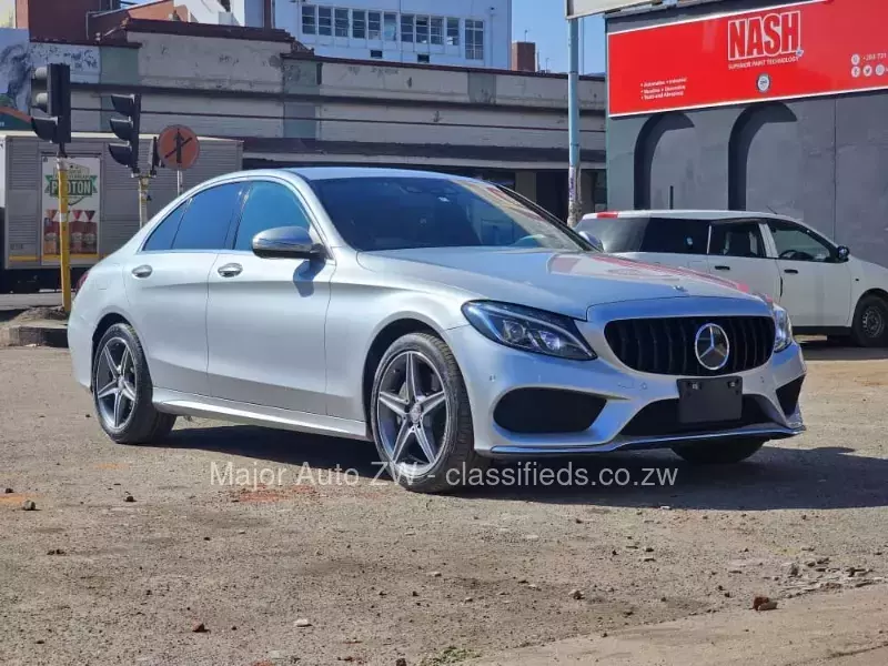 Mercedes Benz C-Class 2015