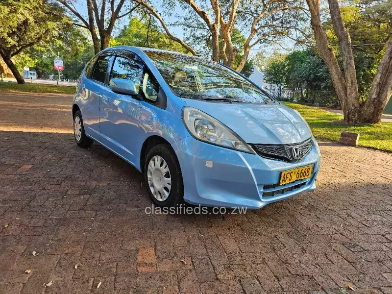 Honda Fit GE6 2012