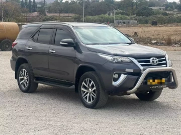 Toyota Fortuner 2017